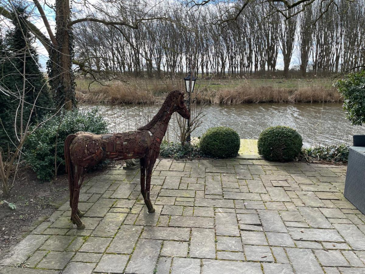 Domaine De La Bergerie Villa Zuid-Beijerland Kültér fotó